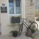 Apartment Pres Du Vicomte